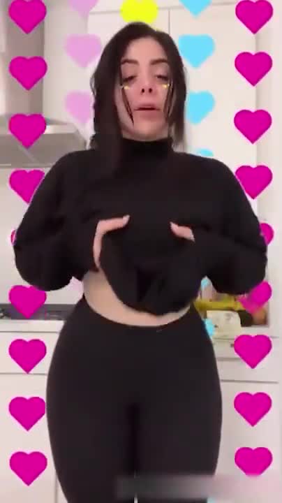 -_Bokep_Tante_Montok_Omek_Pake_Sweater_-_Bokep_Barat_Momokun_2023 1 v9l2qag4qu8l