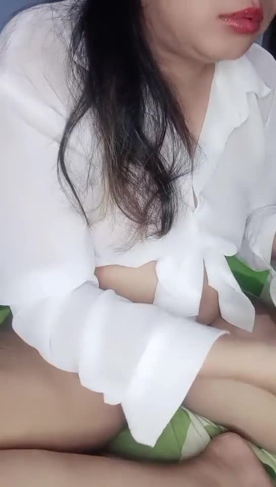 STW_MAMI_LASTRI_AMA_OM_DINCROTIN_DALEM_MEKIWW 1 wusje2k1oabv